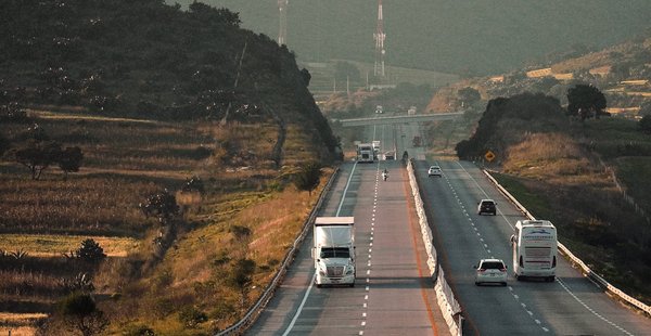 Top Strategies for Prolonging the Life of Your Hybrid Vehicle Battery in the UK