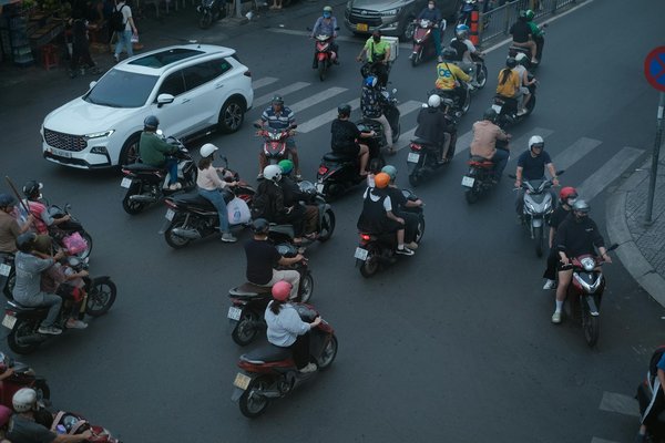 Top Strategies to Shield Your British Car"s Paint from Harmful UV Rays