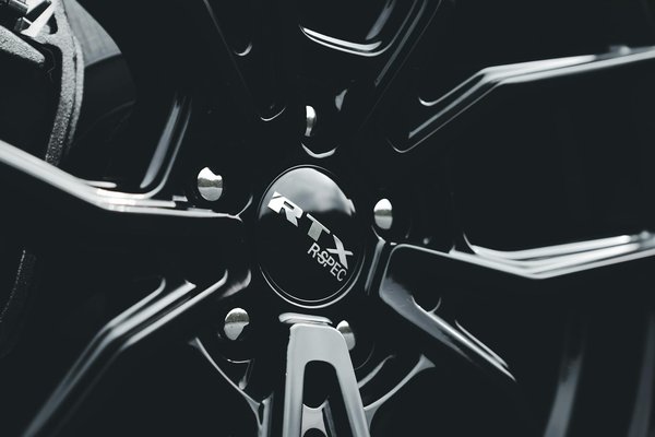 Top Techniques for Lowering Carbon Emissions in Classic UK-Made Cars: A Comprehensive Guide